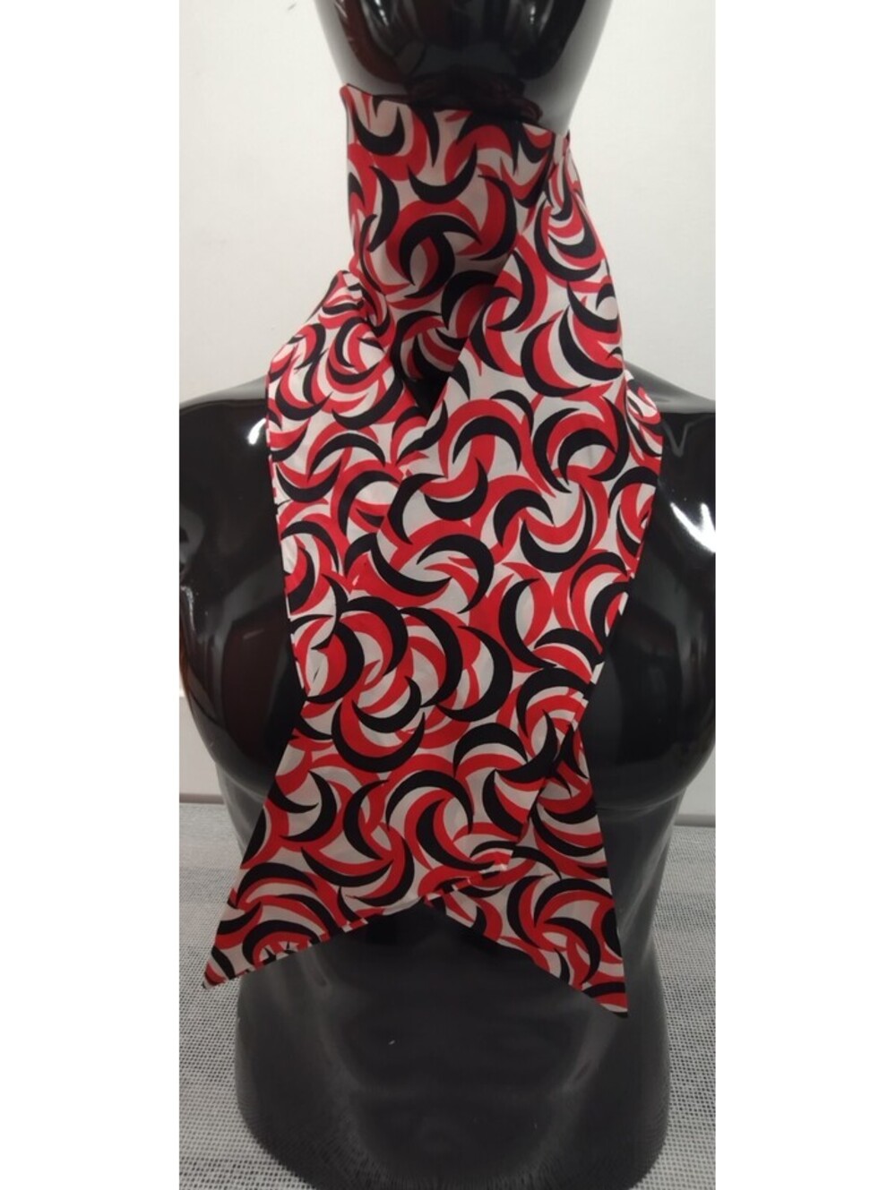 Vintage 1960s Gay Flamboyant Scarf Ray Strauss PSYCHEDELIC Red Black Long Pointy